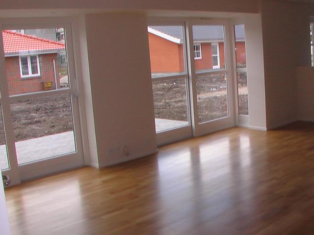 26-03-2004 11-48-17.JPG